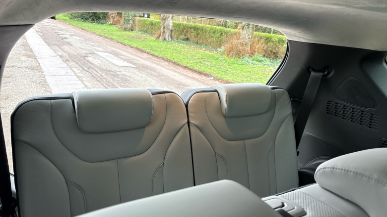 Hyundai SANTA FE 1.6 TGDi Plug-in Hybrid Ultimate 5dr 4WD Auto Estate